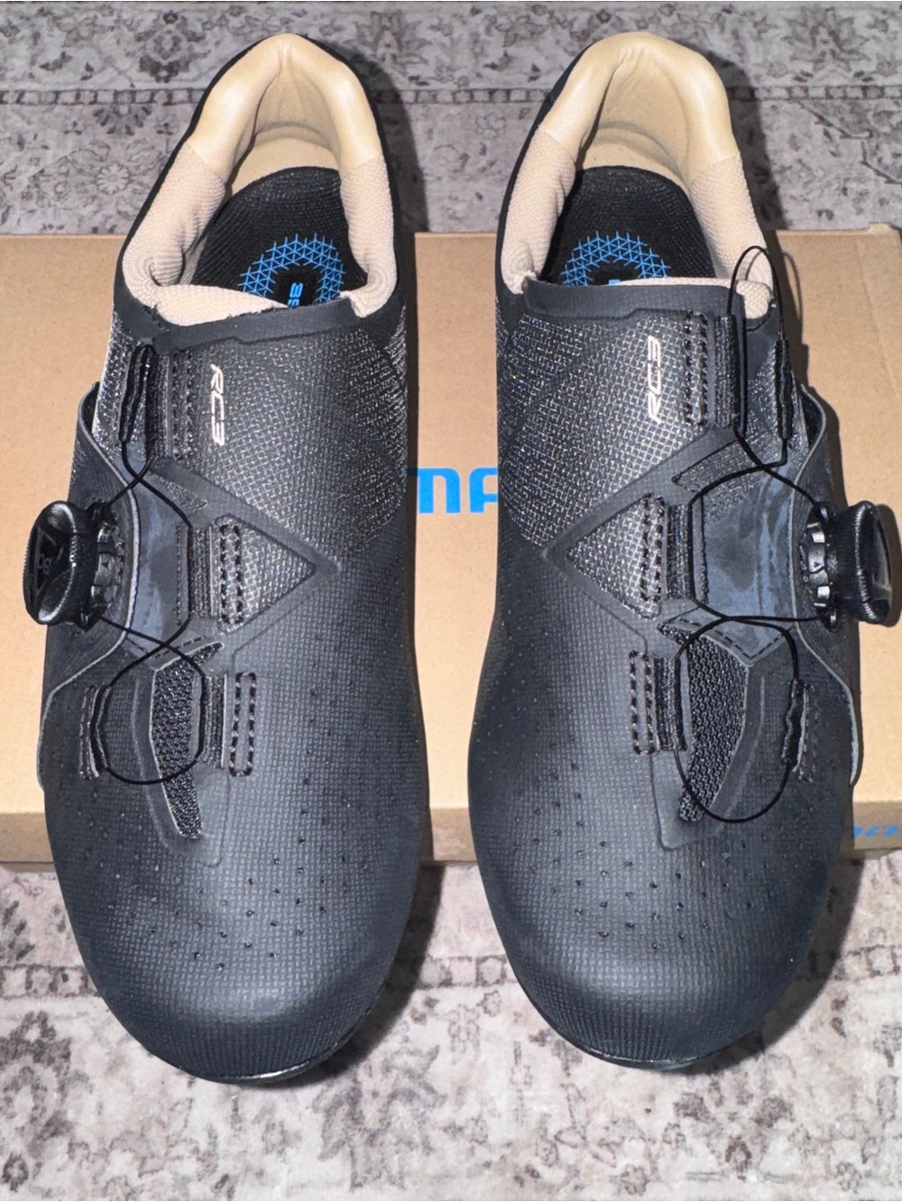 Shimano RC3W Women's Black BOA Road Cycling Shoes Size US 7.2 EU 39 SH-RC300W